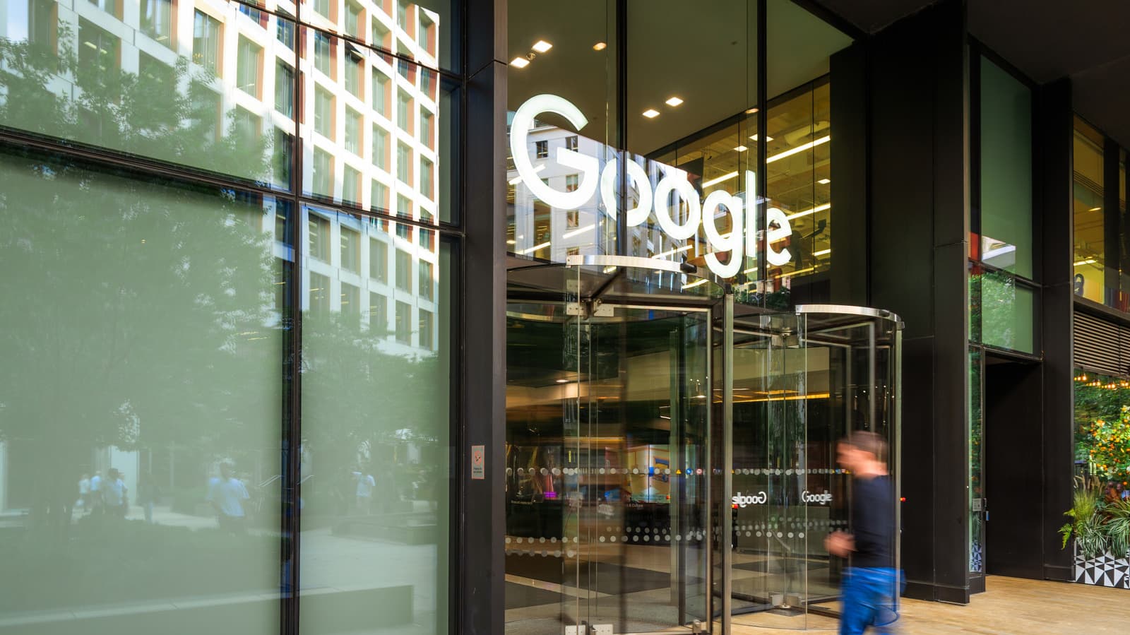 Google will pay SpaceX $920 million a month to use xAI's data centers
